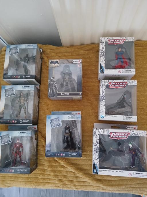  — DC justice league figures