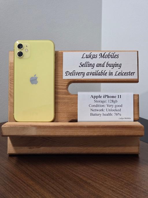  — Apple iPhone 11 (128gb,  yellow)