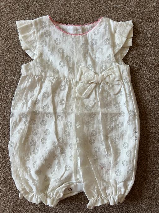  — New Jasper Conran girls suit 12-18months