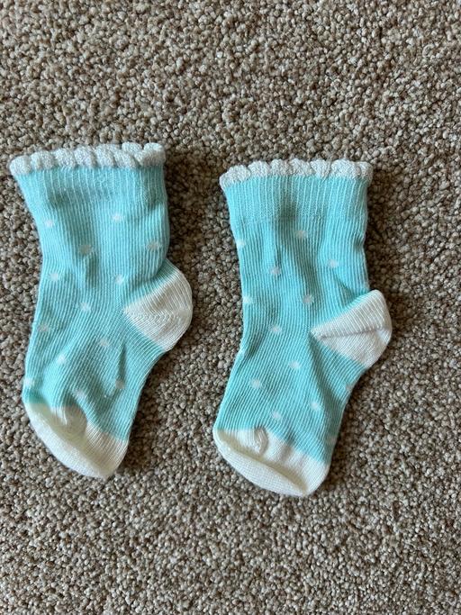  — New baby socks light blue