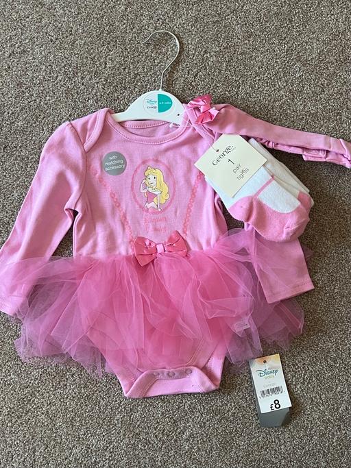  — Brand new Disney baby outfit 6-9 years
