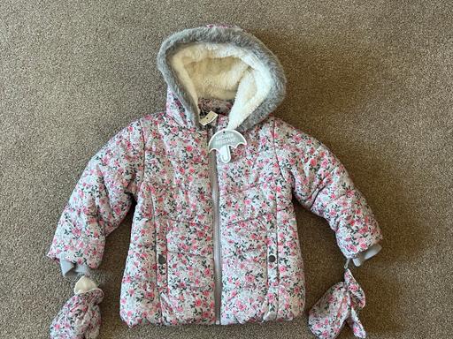  — Brand new girls coat 2-3 years
