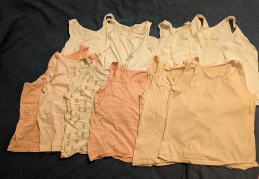  — girls vests bundle age 9-10