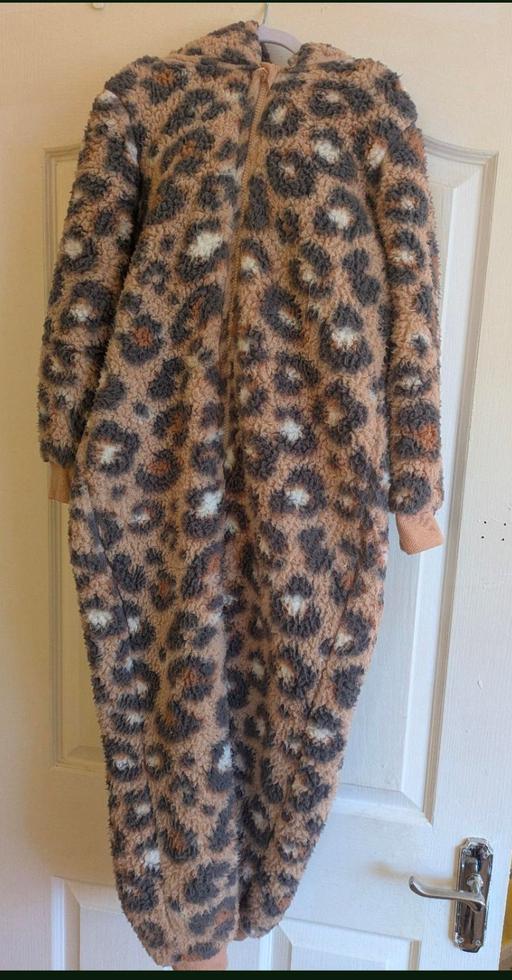  — girls super fluffy leopard print borg onesie