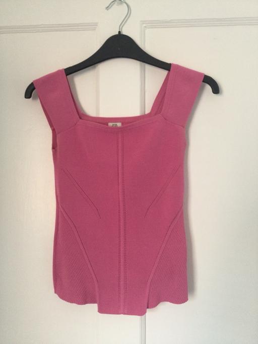  — River Island top size 8