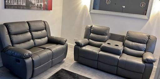  — Leather recliner sofa set