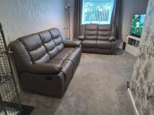 — 3&2 recliner sofa set couch sette