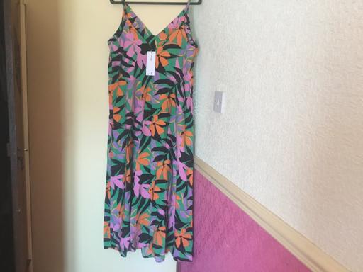  — New Summer Maxi Dress Size 14 see second pic