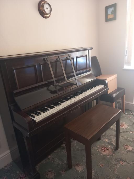  — Lovely working piano and stool