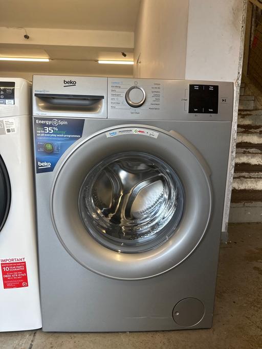  — (793) GRADED BEKO 8kg 1400 SPIN WASHING