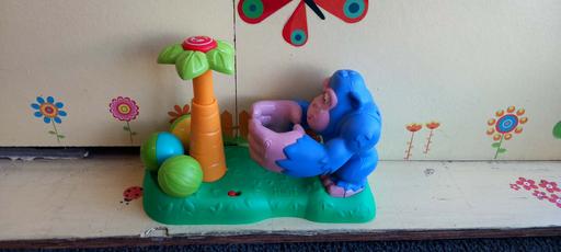  — Bright Starts coconut catapult ball popper