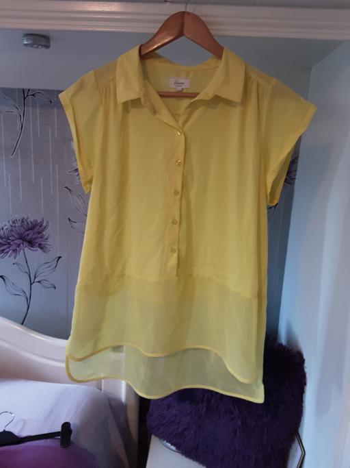  — Ladies Linea Blouse
