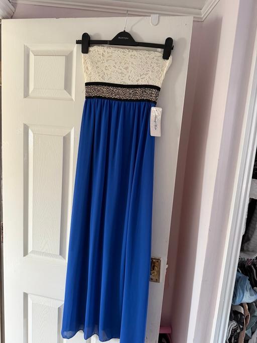  — Strapless dress