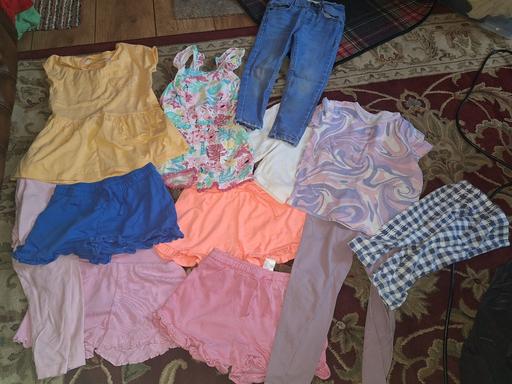  — 3-4 years Girls Summer Clothes bundle