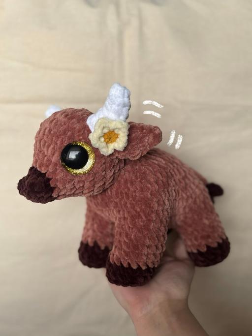  — Crochet Bison with flower