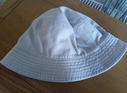  — Bucket Hat)