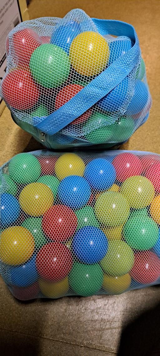  — soft play balls