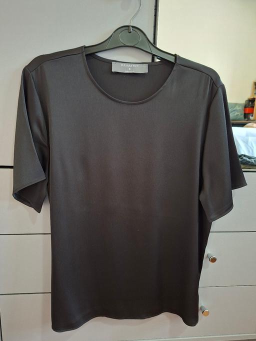  — women's blouse