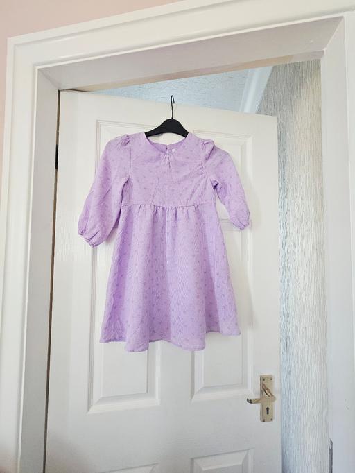  — Girls summer dress, age 7/8 years.