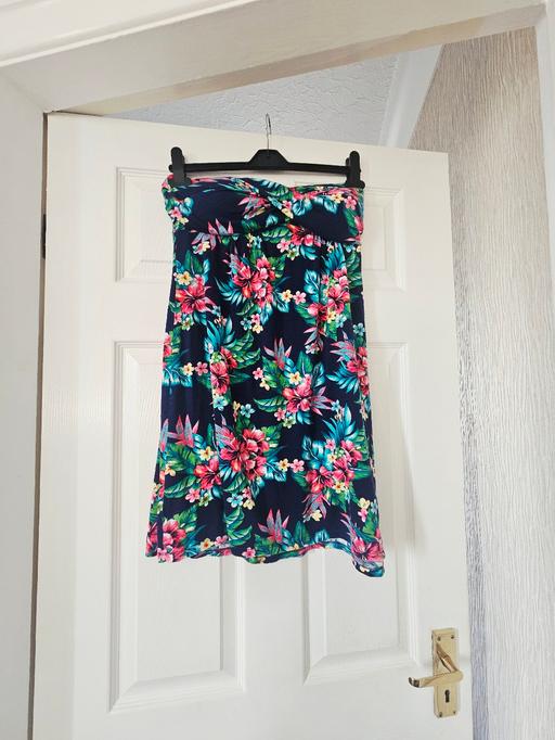  — Ladies Debenhams strapless dress, size 12.