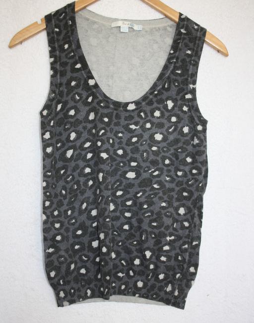 — Boden sleeveless jumper size 8