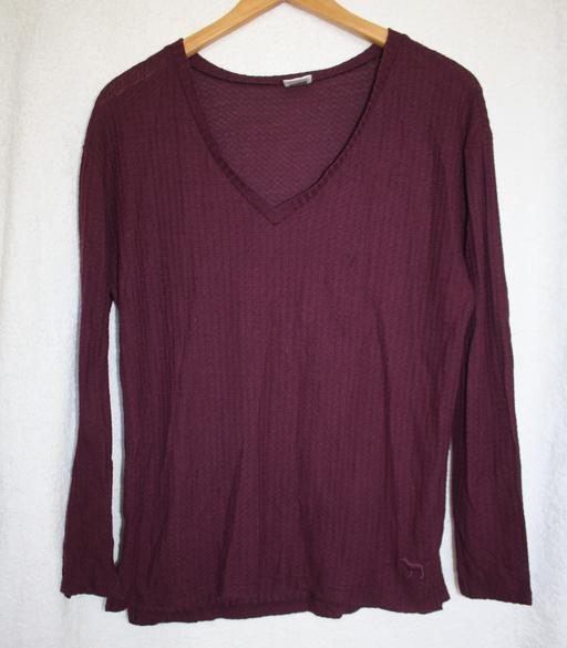  — Victoria secret burgundy jumper size 10