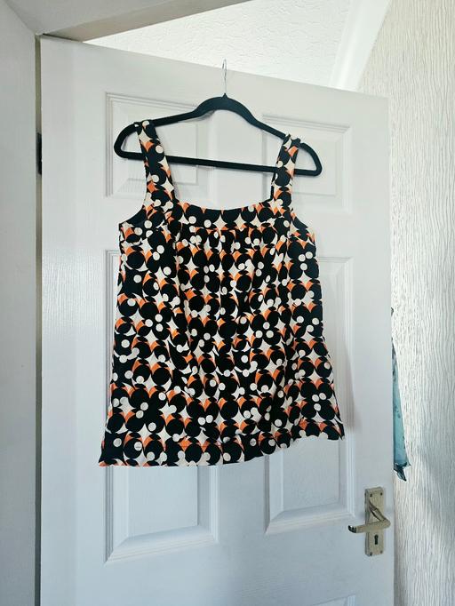  — Wallis summer top, size 12.