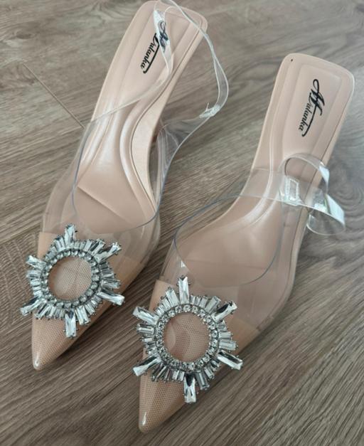  — Heels