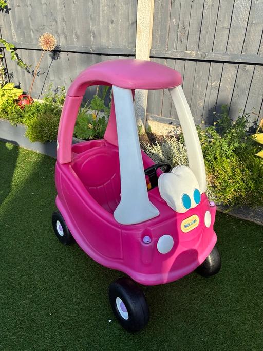  — Little tikes pink car