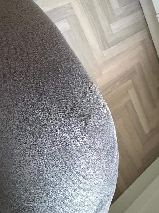  — Office lounger grey