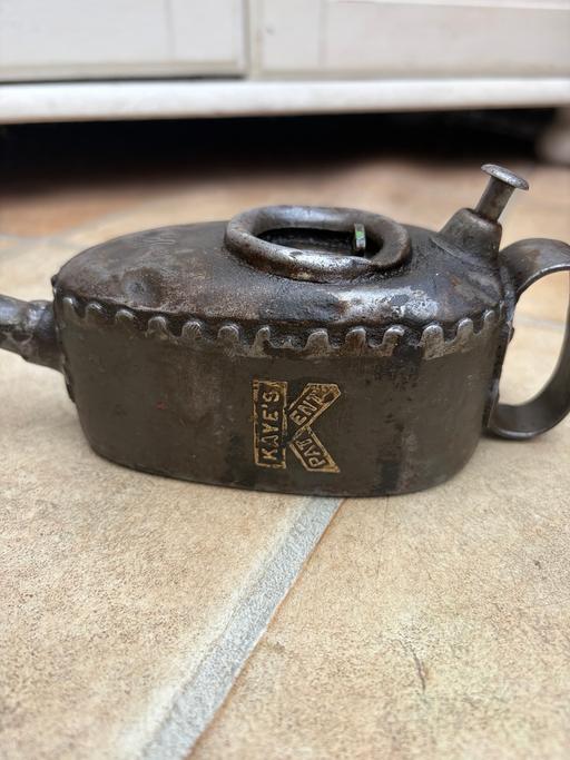  — Kayes oil can