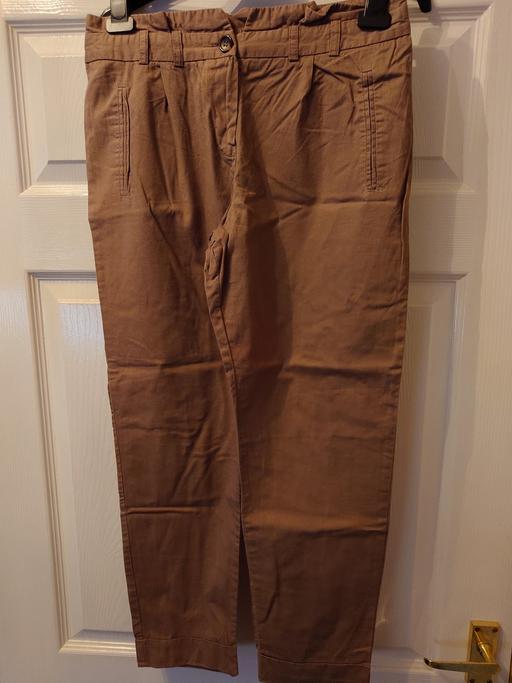  — Women's brown trousers size 8