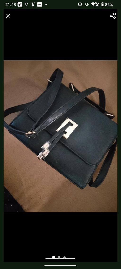  — cross body bag F&F