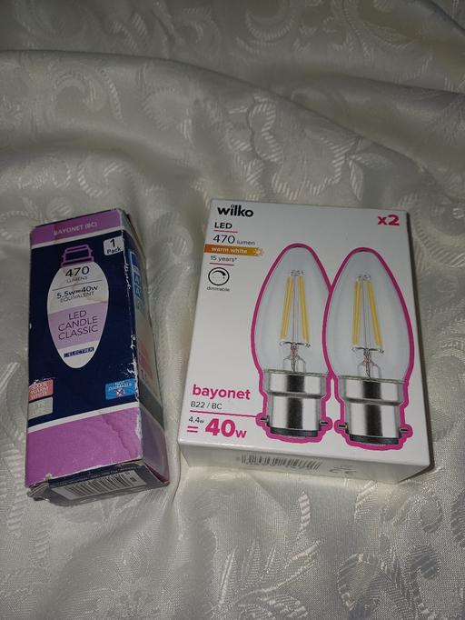  — Bayonet Light Bulbs