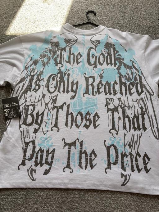  — Men’s Medium Ascend Graphic T-shirt With Tags