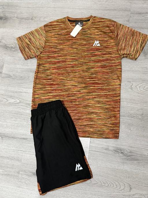  — Multicoloured Montirex short set
