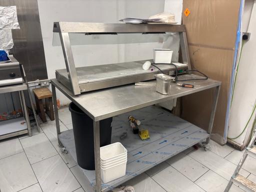  — Lincat gantry hot plate