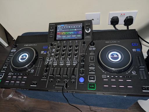  — DENON DJ SC LIVE 4