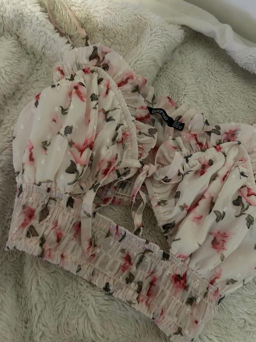  — Very cute cut out summer floral crop top 10