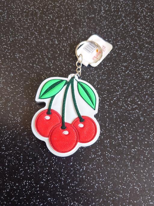  — Cherry keyring