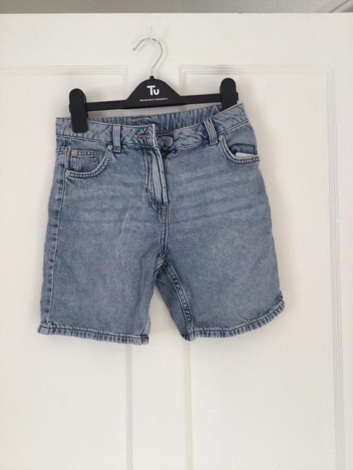  — Girls denim shorts age 9