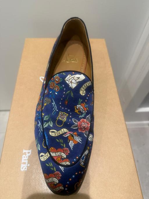  — Louboutin shoe size 8