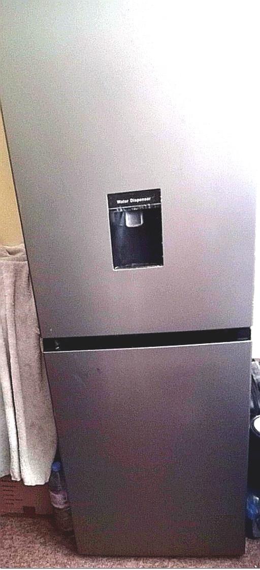  — frost free fridge freezer - fridge master