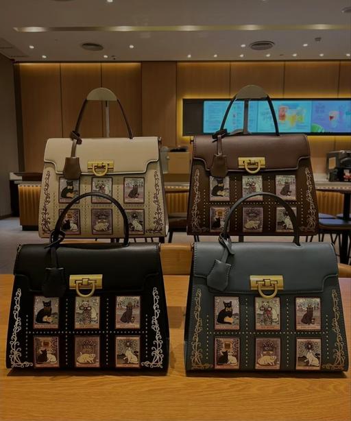  — Vintage-inspired Handbags