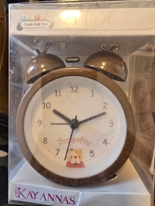  — VINTAGE ALARM CLOCK