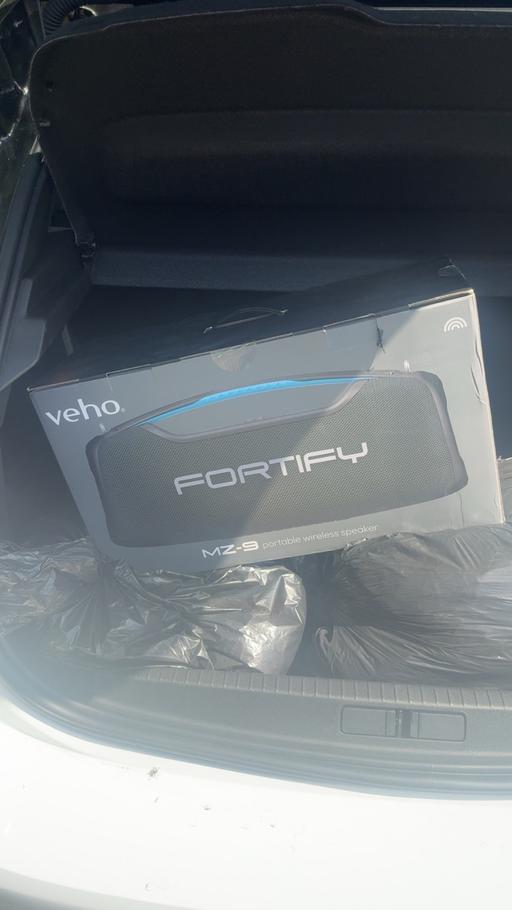  — Veho speaker