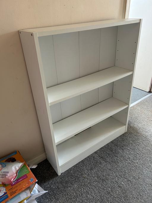  — FREE Small White Book Shelf Storage Shelf