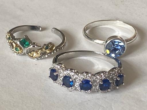  — Ladies Jewellery 3x unmarked silver gem rings