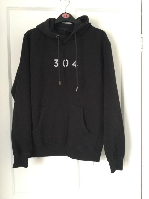  — 304 hoody size S