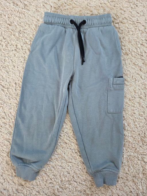  — Age 2-3 NEXT joggers